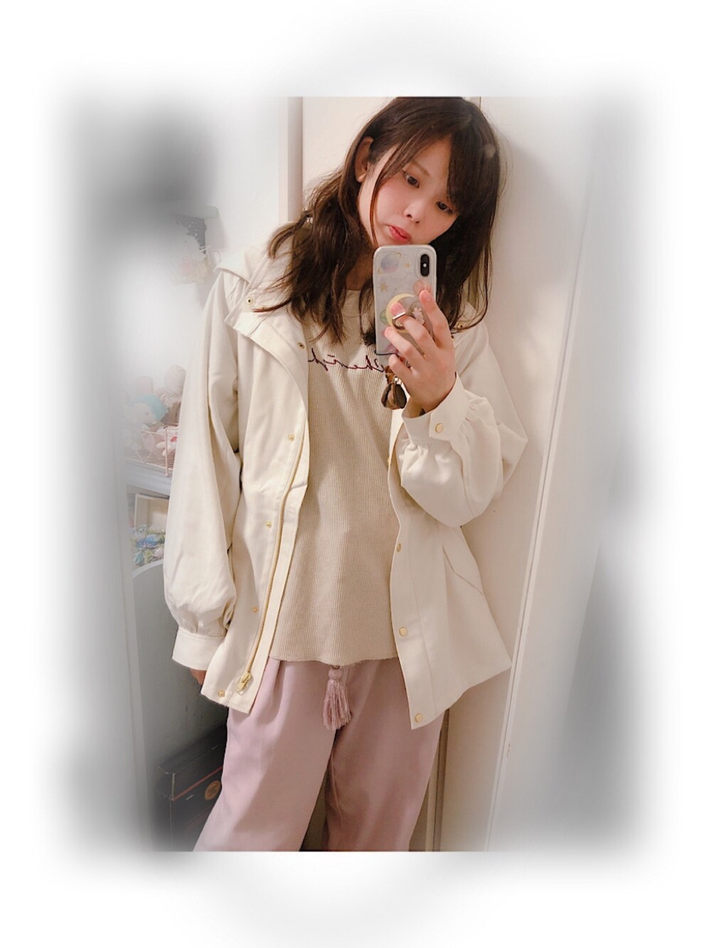 「カジュアル、パンツスタイル、秋服準備はじめました、ゆるコーデ、ラフコーデ、おしゃれさんと繋がりたい、低身長コーデ、ナチュラル、オトナカジュアル」｜「PairPairのワッフルロゴ刺繍プルオーバー（Tシャツ/カットソー、ベージュ系）」を使った、tyatyaさん（レディース・157cm）の秋コーディネートの1枚目の写真