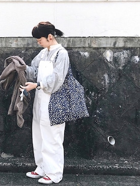 「nest Robe（ネストローブ）のアイテム（サロペット/オーバーオール）」を使った、mioさん（レディース・155cm）の春コーディネート