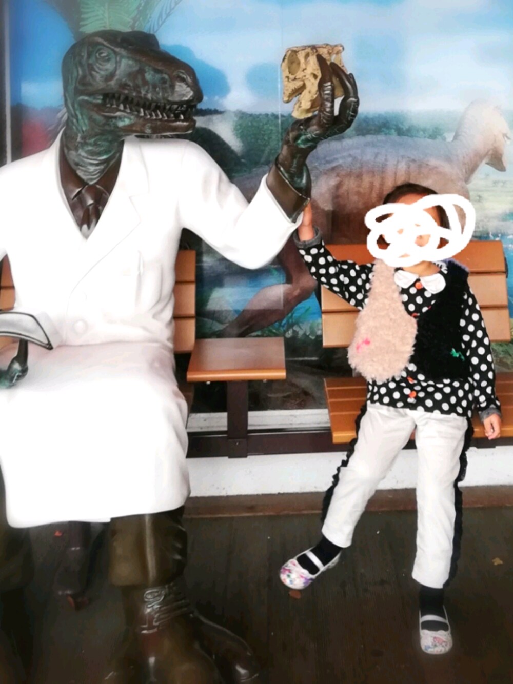 「4歳、ユニカ、旅行、ベスト、ドット」｜「unicaのアイテム（ベスト、その他）」を使った、acoponさん（キッズ・100cm）の秋コーディネートの1枚目の写真