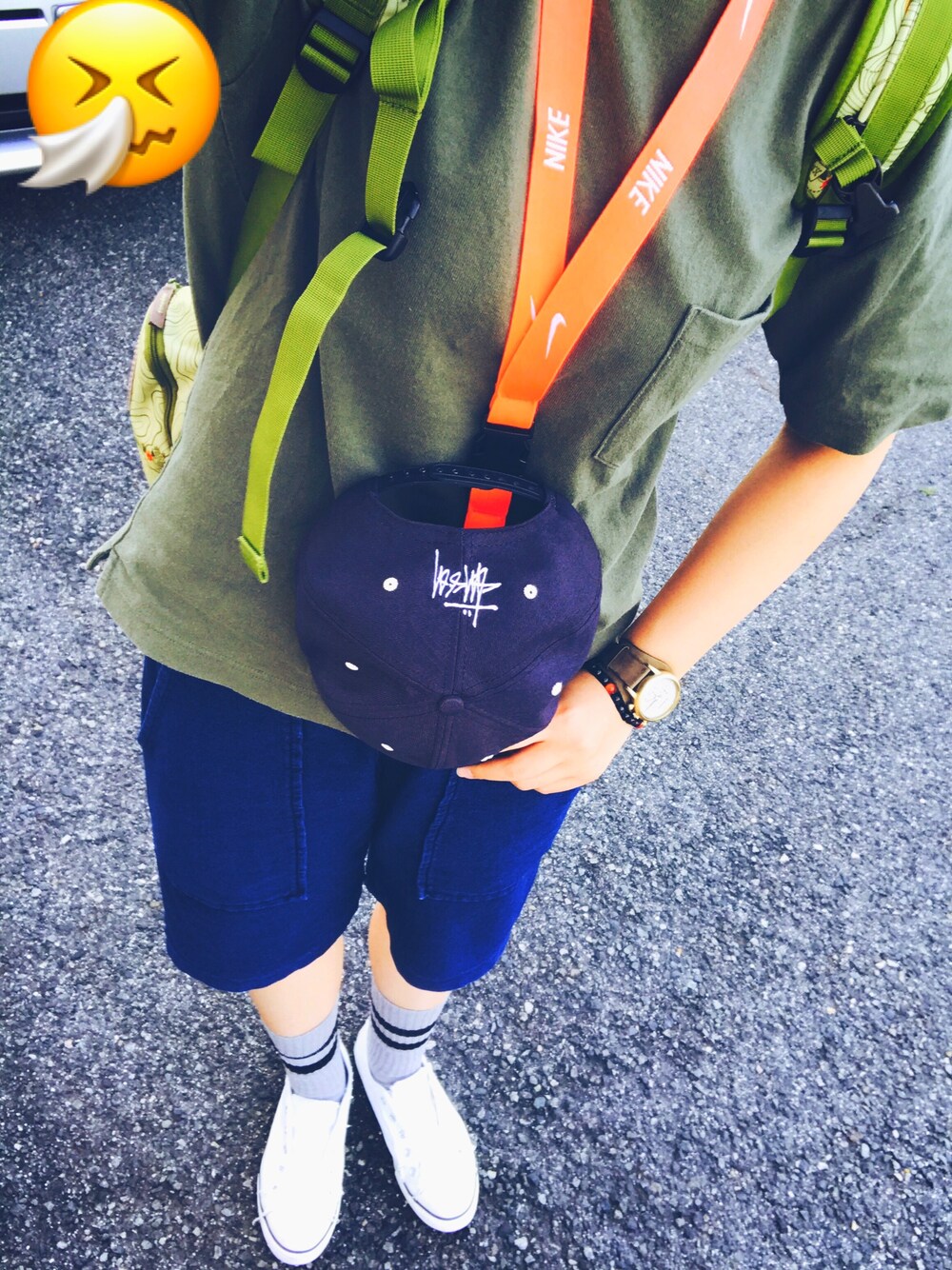 「ラクチンコーデ、ユニクロ、NIKE、夏、ストリートMIX」｜「UNIQLOのMEN ビッグシルエットポケ付きT（半袖）（Tシャツ/カットソー、グリーン系）」を使った、ma.さん（レディース・167cm）の夏コーディネートの1枚目の写真
