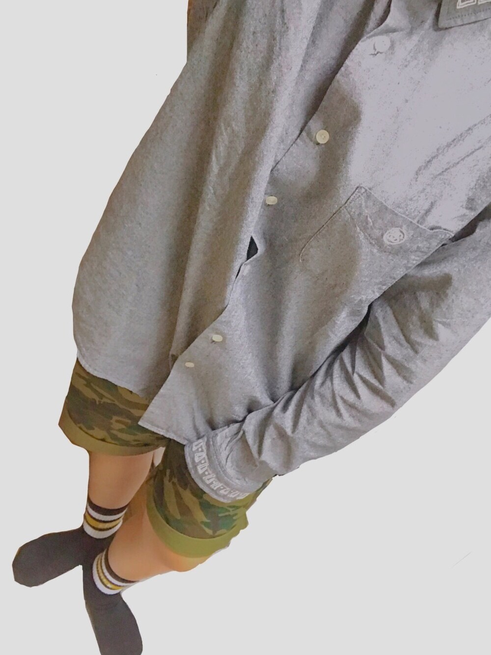 「スポーツMIX'18秋、stussy、シャツスタイル、オーバーサイズ、メンズ、スポーツミックス、スケボー、NIKE、NIKE AIR MAX」｜「STUSSYのTom Tom Chambrey Shirt（シャツ/ブラウス、ブラック系）」を使った、ma.さん（レディース・167cm）の秋コーディネートの1枚目の写真