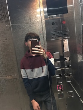 「PULL&BEAR（プルアンドベア）のアイテム（デニムパンツ）」を使った、不談さん（メンズ・183cm）の冬コーディネート