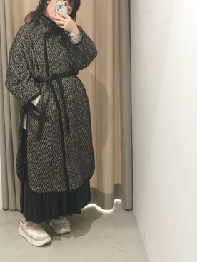 「PUBLIC TOKYO（パブリックトウキョウ）のアイテム（ポンチョ）」を使った、KAZUE KAWAMOTOさん（レディース・164cm）の秋コーディネート