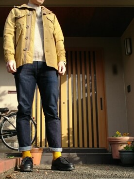 「カラーソックス」｜「アイテム（マウンテンパーカー）」を使った、ひろやすさん（メンズ・170cm）の秋コーディネート