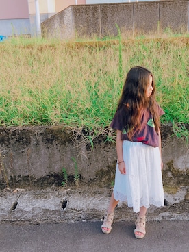 「GO TO HOLLYWOOD（ゴートゥーハリウッド）のアイテム（Tシャツ/カットソー、ブラック系）」を使った、mochikoさん（レディース・160cm）の夏コーディネート