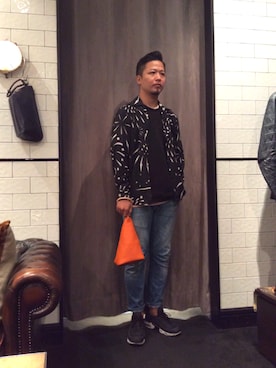 「Magnu（マヌー）のMagnu/マヌー/Tee Pee pouch（ハンドバッグ）」を使った、keitaさん（メンズ・177cm）の春コーディネート