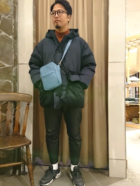 「ITTI（イッチ）のアイテム（バッグ）」を使った、keitaさん（メンズ・177cm）の冬コーディネート