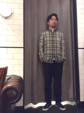 「TRANSIT（トランジット）のアイテム（トップス）」を使った、keitaさん（メンズ・177cm）の春コーディネート