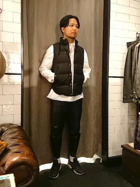 「ARMURE（アルミュール）のアイテム」を使った、keitaさん（メンズ・177cm）の秋コーディネート