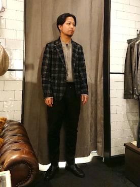 「ARMURE（アルミュール）のアイテム」を使った、keitaさん（メンズ・177cm）の秋コーディネート