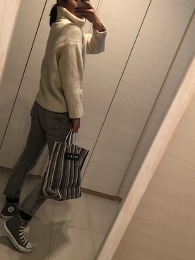 「GALERIE VIE（ギャルリー ヴィー）のファインウール タートルネックプルオーバー（ニット/セーター）」を使った、a❤︎さん（レディース・156cm）の冬コーディネート