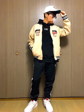 「RIPNDIP（リップンディップ）のアイテム（帽子）」を使った、rataさん（メンズ・168cm）の春コーディネート