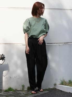 「Ungrid（アングリッド）の【WEB限定】ナイロンカラーテーパードパンツ（その他パンツ）」を使った、Ungrid STAFFさん（レディース・160cm）の夏コーディネート