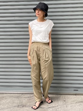 「Ungrid（アングリッド）の【WEB限定】ナイロンカラーテーパードパンツ（その他パンツ）」を使った、Ungrid STAFFさん（レディース・164cm）の夏コーディネート
