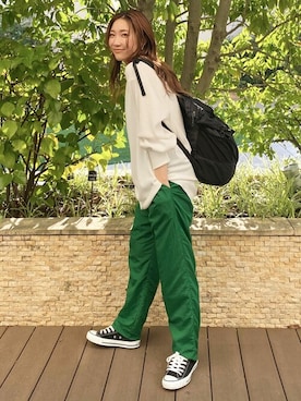 「Ungrid（アングリッド）の【WEB限定】ナイロンカラーテーパードパンツ（その他パンツ）」を使った、Ungrid STAFFさん（レディース・159cm）の夏コーディネート