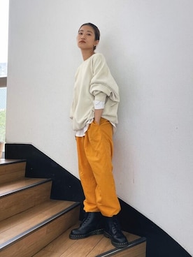 「Ungrid（アングリッド）の【WEB限定】ナイロンカラーテーパードパンツ（その他パンツ）」を使った、Ungrid STAFFさん（レディース・155cm）の夏コーディネート
