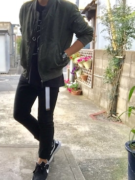 「GU（ジーユー）の（GU）スキニーフィットジーンズ（MEN ⁄ ジーンズ）」を使った、もっち＜相互＞さん（メンズ・168cm）の秋コーディネート