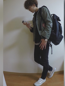 「Daniel Wellington」｜「アイテム（ミリタリージャケット）」を使った、Sさん（メンズ・175cm）の冬コーディネート