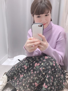 「アイテム（ピアス（両耳用））」を使った、reina .さん（レディース・166cm・20代）の秋コーディネート