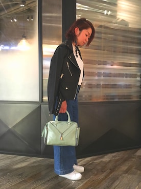 「デニムから始まったライフスタイルブランド」｜「アイテム（ライダースジャケット）」を使った、YuRiさん（レディース・155cm）の冬コーディネート