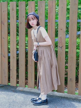 「17kg（イチナナキログラム）のアイテム（バッグ）」を使った、ホリーさん（レディース・161cm）の秋コーディネート