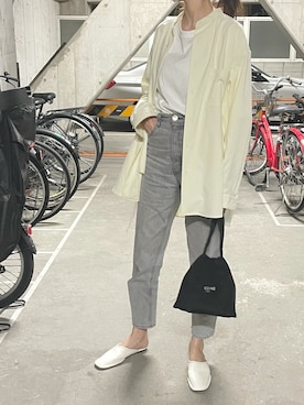 「スリッパ」｜「アイテム（パンツ）」を使った、u  r  iさん（レディース・170cm）の春コーディネート