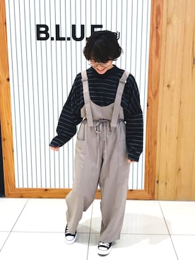 「Samansa Mos2 blue（サマンサモスモスブルー）のアイテム（オールインワン・サロペット）」を使った、ゆきさん（レディース・148cm）の秋コーディネート
