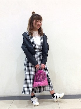 「AS KNOW AS PINKY（アズノゥアズピンキー）のアイテム（ライダースジャケット）」を使った、NIINAさん（レディース・148cm）の冬コーディネート