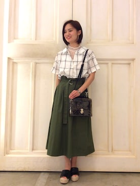 「AS KNOW AS PINKY（アズノゥアズピンキー）のアイテム（サンダル）」を使った、NIINAさん（レディース・148cm）の春コーディネート