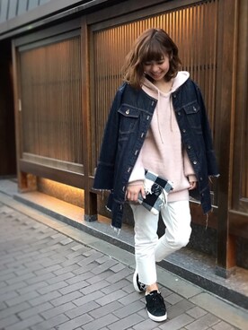 「REDYAZEL（レディアゼル）のアイテム（パーカー）」を使った、maimainsさん（レディース・161cm）の冬コーディネート