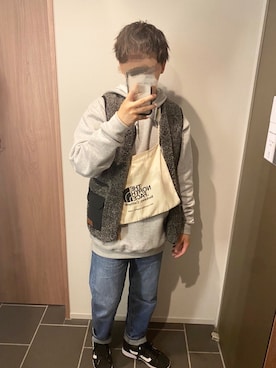 「THE NORTH FACE（ザノースフェイス）のTHE NORTH FACE MUSETTE BAG (ﾅﾁｭﾗﾙ/ﾌﾞﾗｯｸ)（ショルダーバッグ）」を使った、TAKIさん（メンズ・169cm）の春コーディネート