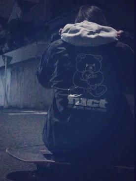 「FUCT」｜hinaさん（レディース・163cm）の冬コーディネート