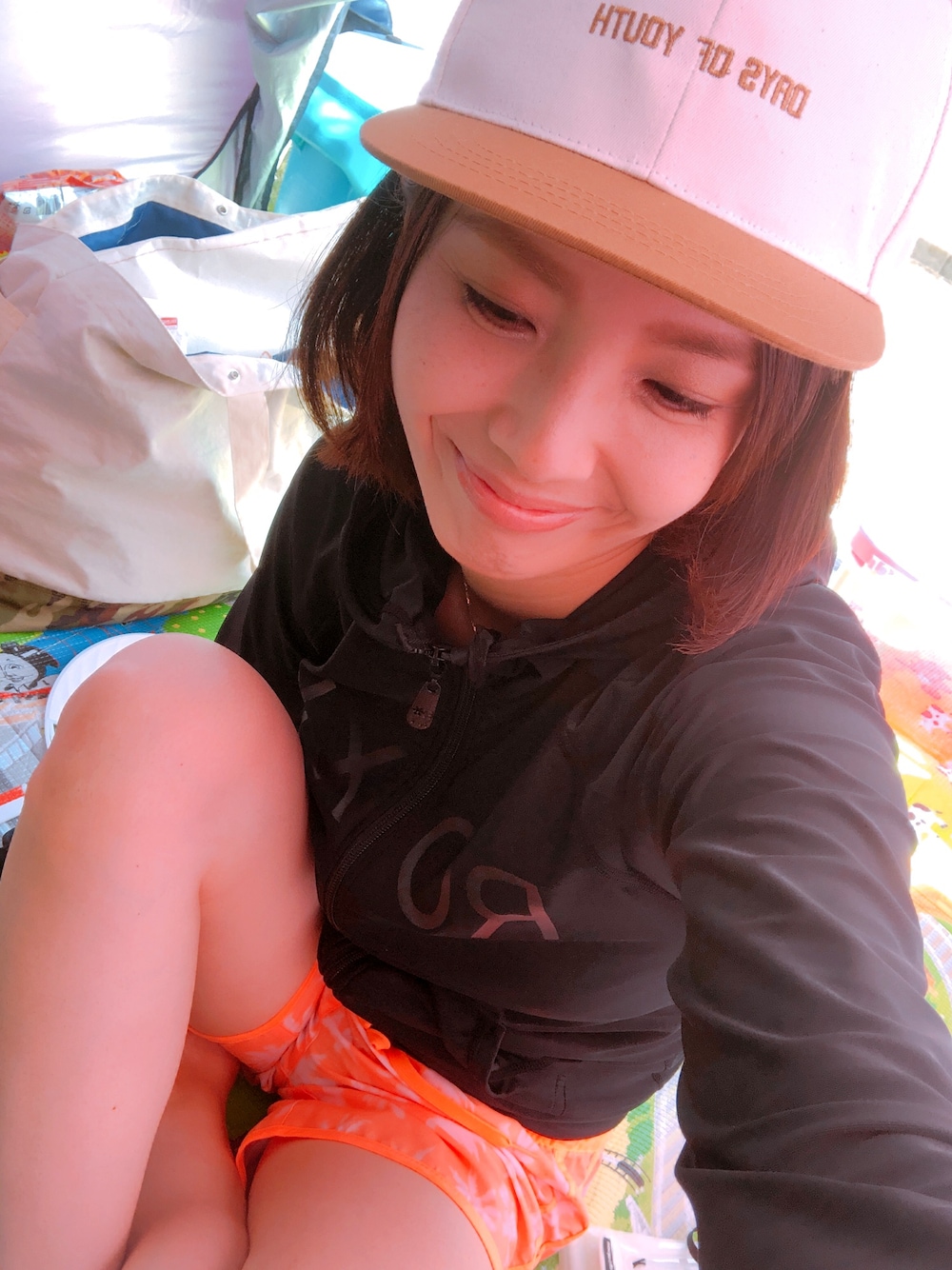 「ラッシュガード、ロキシー、ROXY、プール、ママコーデ、夏コーデ」｜「ROXYのRASHIE PARKA（ラッシュガード、ブラック系）」を使った、yuzuuu〜♡さん（キッズ・100cm）の夏コーディネートの1枚目の写真
