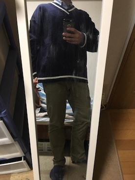 「アズーロ・エ・マローネ」｜「アイテム（チノパンツ）」を使った、Sayuさん（メンズ・165cm）の冬コーディネート