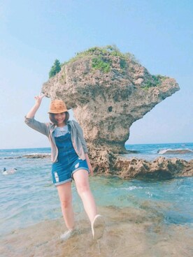 「海」｜「アイテム（スリッポン）」を使った、Tsen Jenさん（レディース・157cm）の冬コーディネート