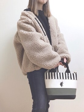 「ベージュ×ブラック」｜「アイテム（ブルゾン）」を使った、sa.sa🌻さん（レディース・150cm）の冬コーディネート