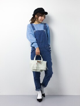 「SpRay（スプレイ）のアイテム（オールインワン・サロペット）」を使った、YUKIさん（レディース・158cm）の冬コーディネート
