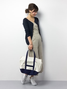 「アイテム（つなぎ/オールインワン、ベージュ系）」を使った、YUKIさん（レディース・158cm）の冬コーディネート