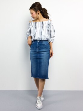 「URBAN RESEARCH（アーバンリサーチ）のアイテム（デニムスカート）」を使った、YUKIさん（レディース・158cm）の春コーディネート