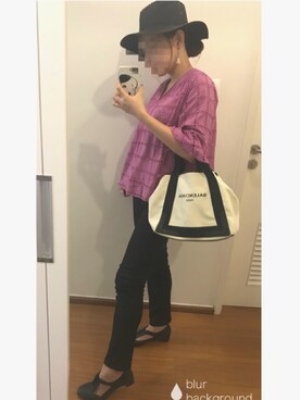 「パープル×黒」｜「アイテム（帽子）」を使った、Barbaraさん（レディース・160cm）の秋コーディネート