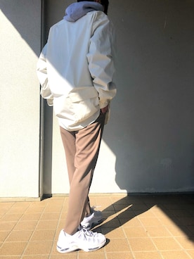 「daiwapier39のアイテム（シャツ/ブラウス、ホワイト系）」を使った、U1さん（メンズ・175cm）の春コーディネート