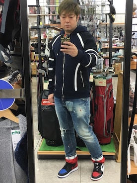 「NEIL BARRETT（ニールバレット）のアイテム（パーカー）」を使った、MaSaKiさん（メンズ・176cm）の秋コーディネート