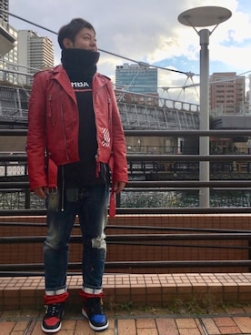「オフホワイト」｜「アイテム（ライダースジャケット）」を使った、MaSaKiさん（メンズ・176cm）の春コーディネート