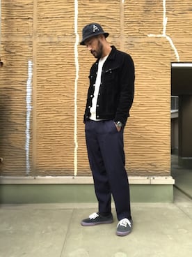 「ami（アミ）のアイテム（パンツ）」を使った、Mitsuhiro Higashinoさん（メンズ・186cm）の秋コーディネート