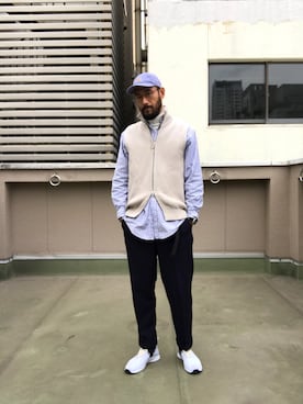 「ami（アミ）のアイテム（パンツ）」を使った、Mitsuhiro Higashinoさん（メンズ・186cm）の秋コーディネート