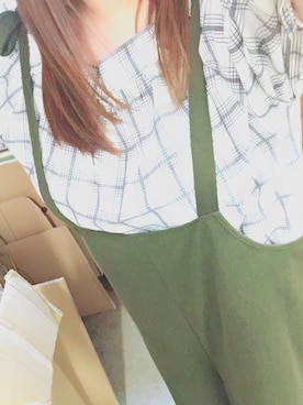 「アイテム（つなぎ/オールインワン、グリーン系）」を使った、ぴよさん（レディース・155cm）の春コーディネート