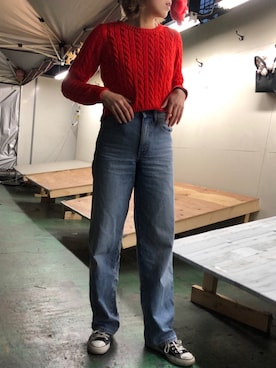 「UNIQLO（ユニクロ）のハイライズワイドストレートジーンズ（デニムパンツ）」を使った、RINAさん（レディース・166cm）の春コーディネート