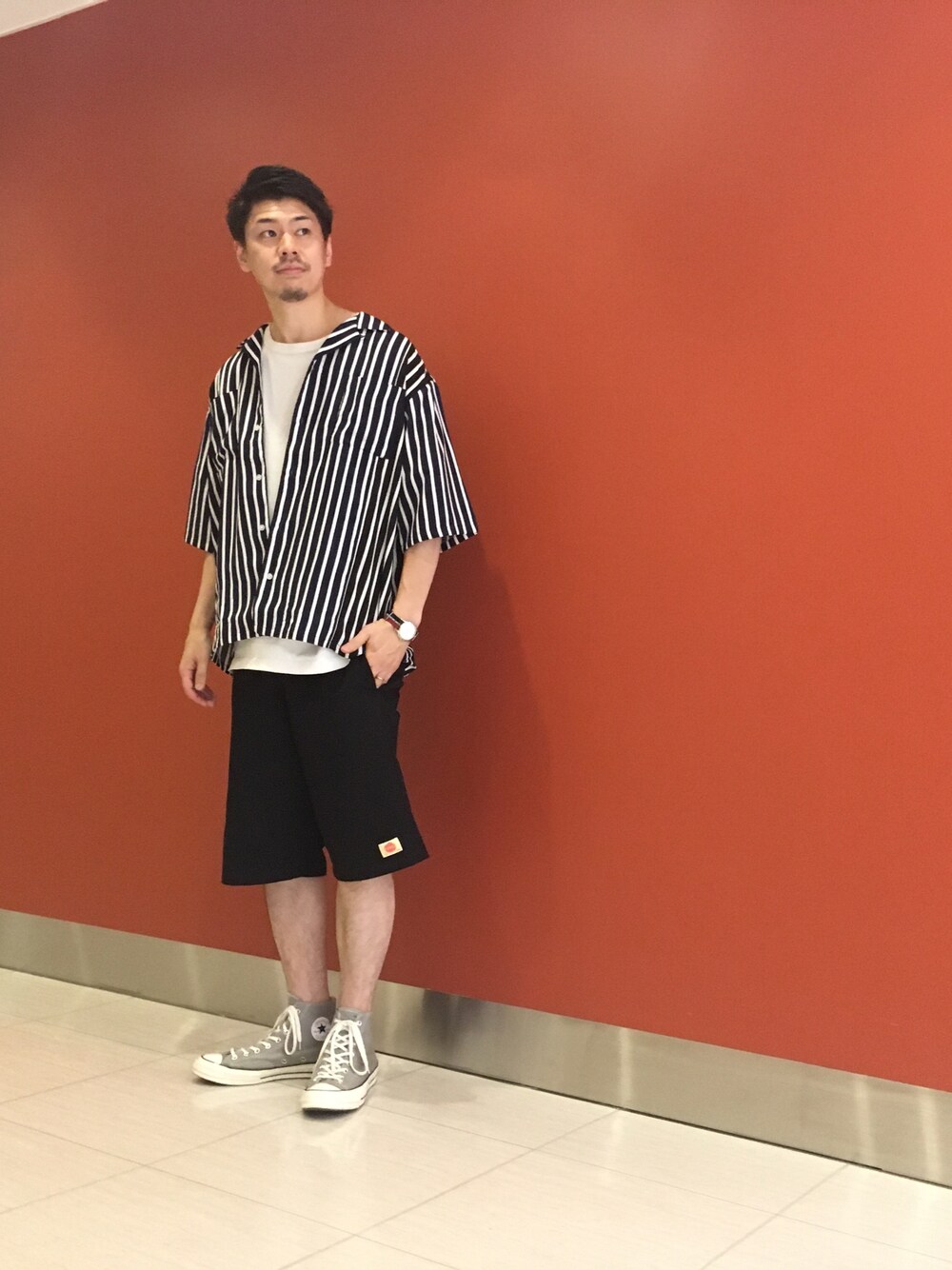 「ジュンレッド(JUNRed)、コンバース、立川ルミネ、ショーツ、レッドキャップ、ストライプ、シャツスタイル、ビックシルエット、チャンピオン、オトナカジュアル」｜「RED KAPのアイテム（パンツ、ブラック系）」を使った、YASUさん（メンズ・178cm）の夏コーディネートの1枚目の写真