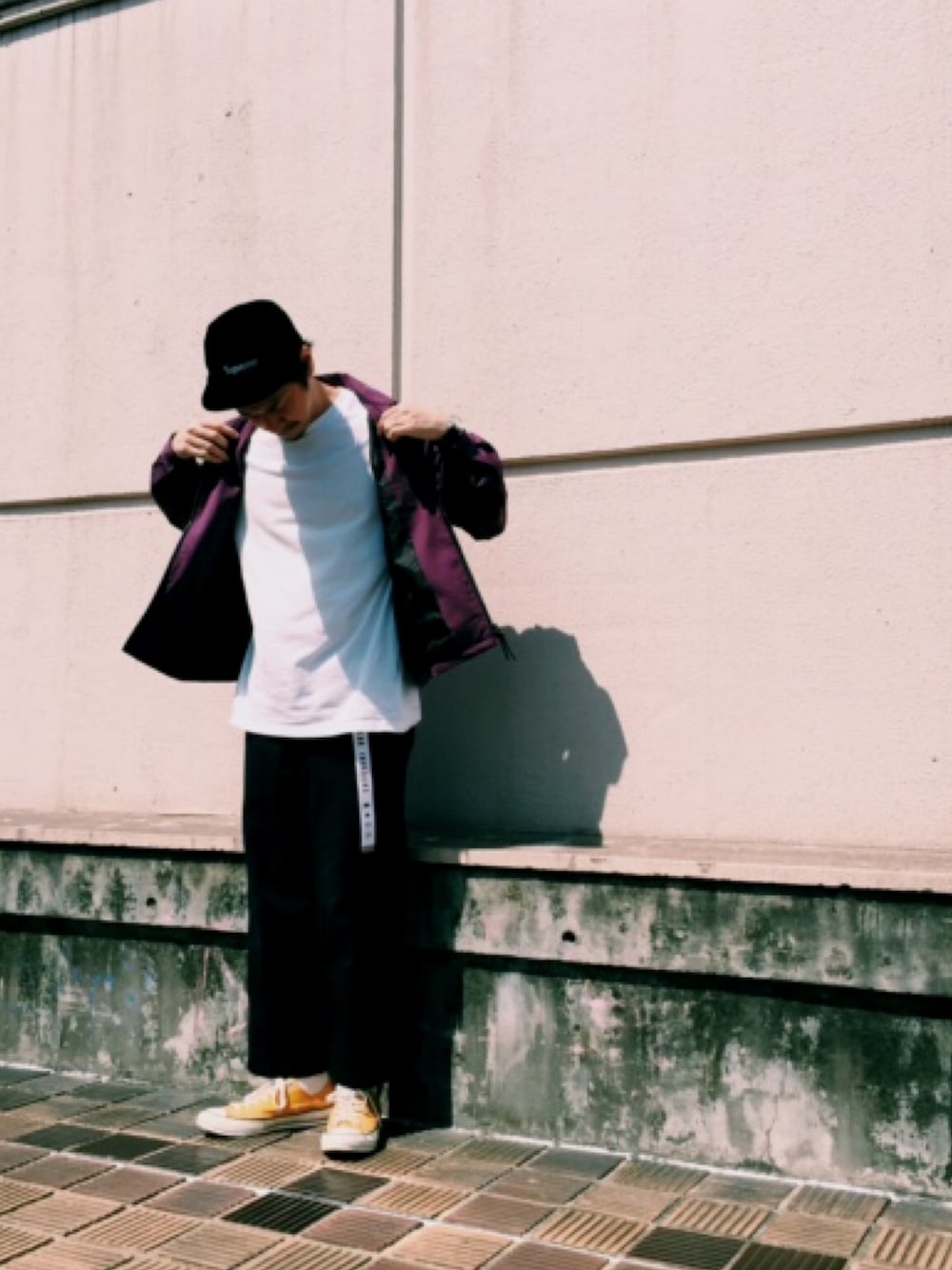 「ジュンレッド(JUNRed)、パープル、ディッキーズ(Dickies)、キャップ、秋コーデ、コンバース、立川ルミネ」｜「JUNREDのTRベトジャン（ブルゾン、パープル系）」を使った、YASUさん（メンズ・178cm）の秋コーディネートの1枚目の写真