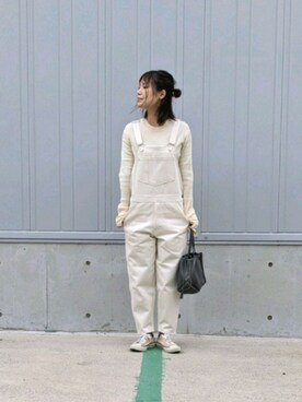 「ADAM ET ROPE'（アダムエロペ）のアイテム（オールインワン・サロペット）」を使った、ikumi＊さん（レディース・159cm）の春コーディネート